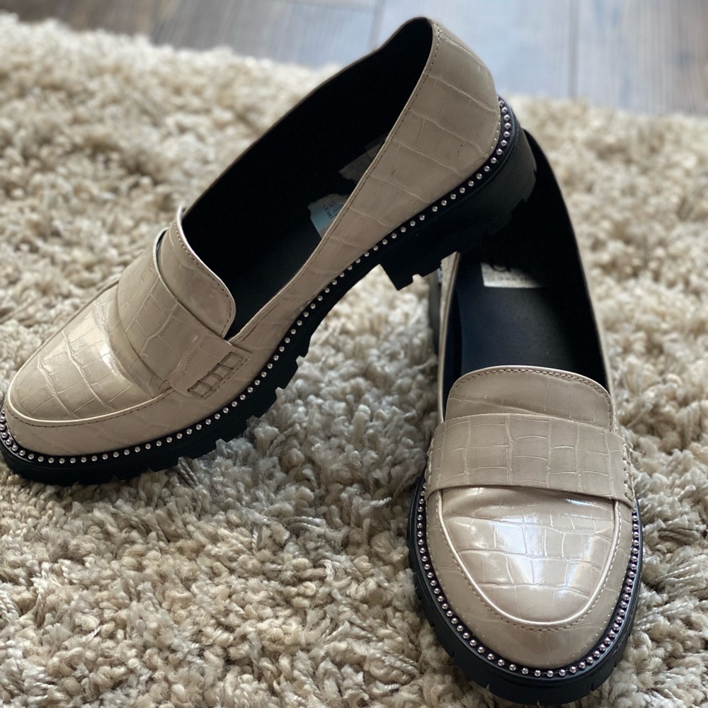 Dolce Vita Cali Chain Loafer